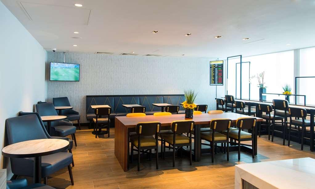 Aerotel London Heathrow Restaurace fotografie